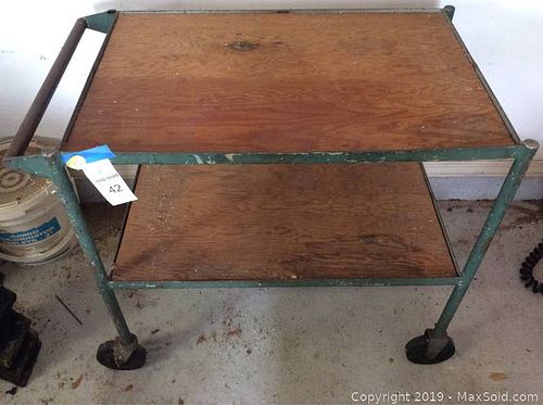 Lot #0042 (1 of 5)