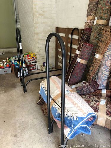 Lot #0993 (1 of 9)