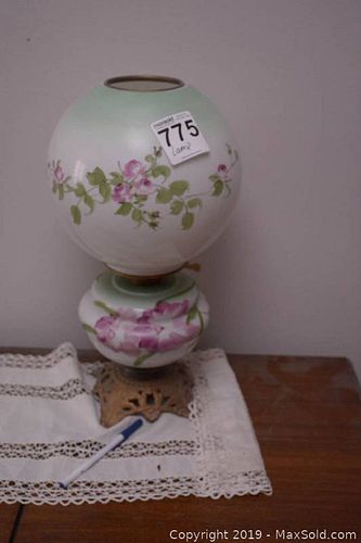 Lot #0775 (1 of 8)