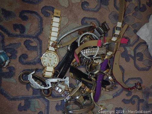 Lot #0838 (1 of 16)