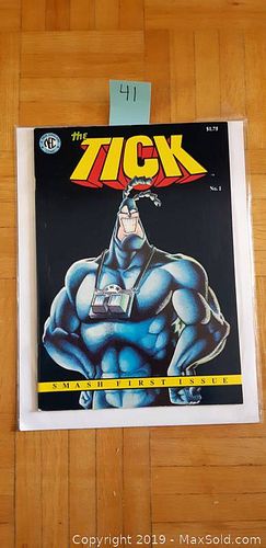 Lot #0041 (1 of 3)