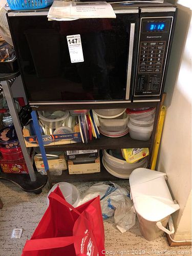 Lot #0147 (1 of 13)