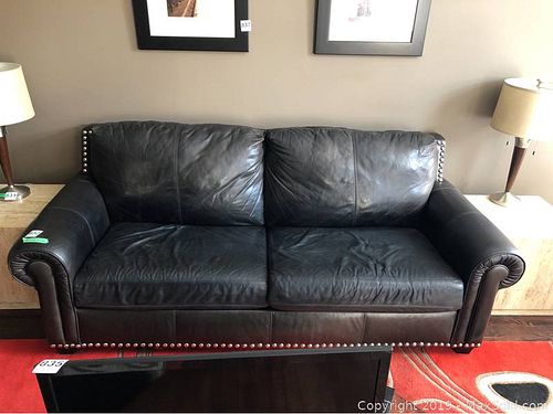 Lot #0832 (1 of 5)