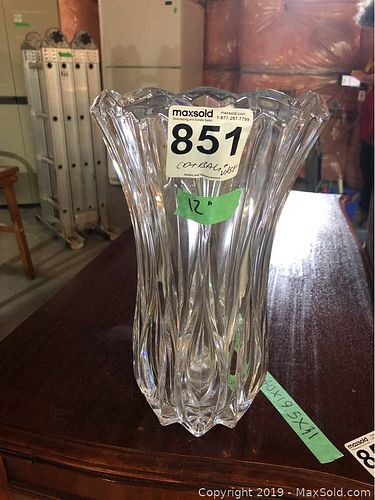 Lot #0851 (1 of 7)