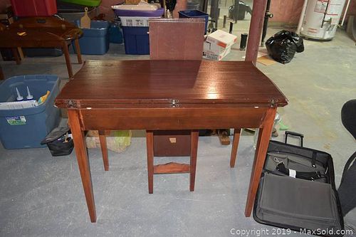 Lot #0852 (1 of 12)