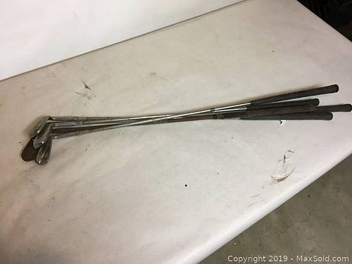 Lot #0026 (1 of 2)