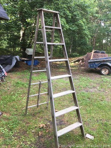 Lot #0063 (1 of 2)