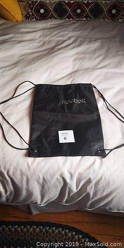 Lot #0006 (1 of 4)