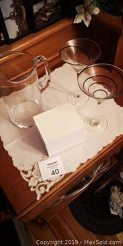Lot #0040 (1 of 5)