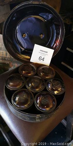 Lot #0064 (1 of 7)