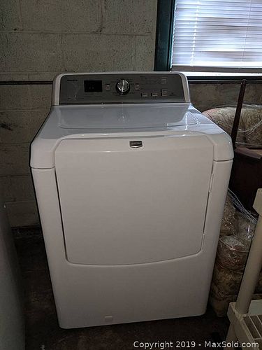 Lot #0758 (1 of 5)