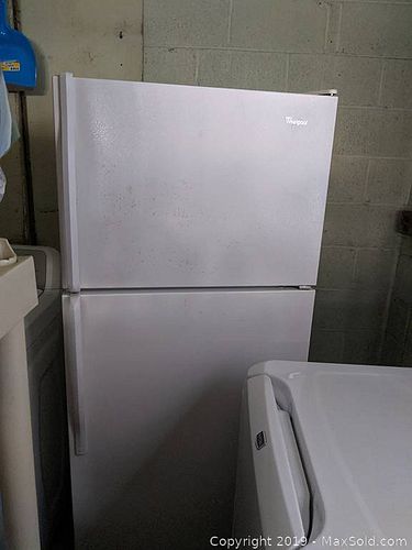 Lot #0759 (1 of 7)