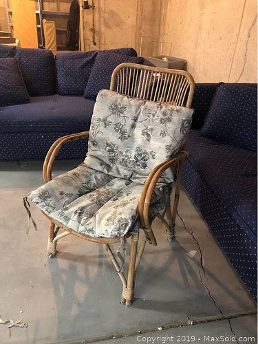 Lot #0173 (1 of 5)