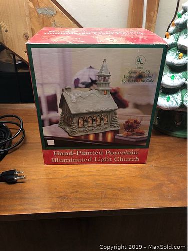 Lot #0179 (1 of 3)