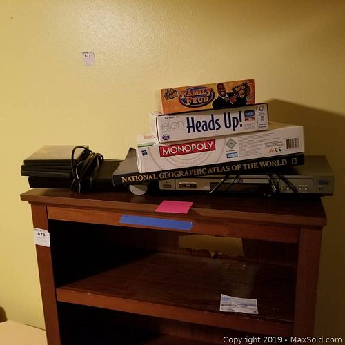 Lot #0677 (1 of 7)