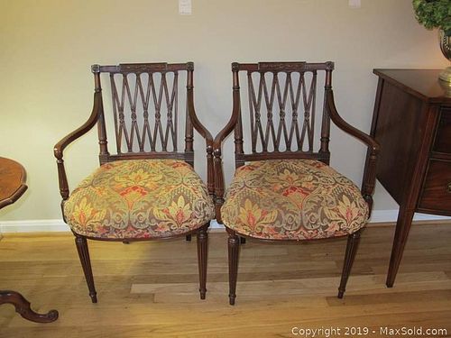 Lot #0010 (1 of 11)