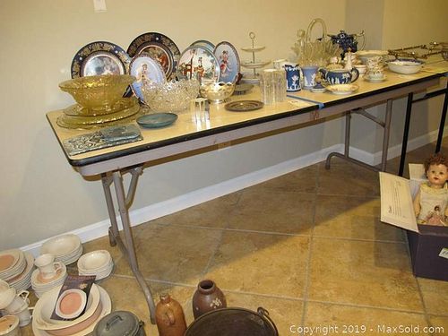 Lot #0061 (1 of 6)