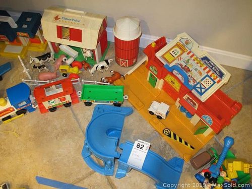 Lot #0082 (1 of 9)