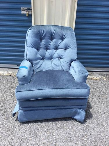 Lot #0042 (1 of 3)