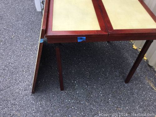 Lot #0047 (1 of 4)