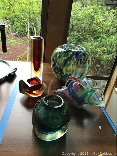 Lot #0763 (1 of 8)