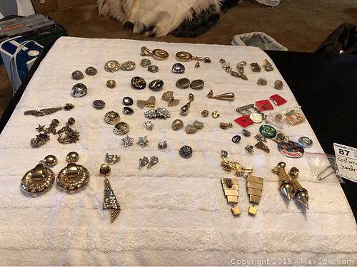 Lot #0087 (1 of 15)