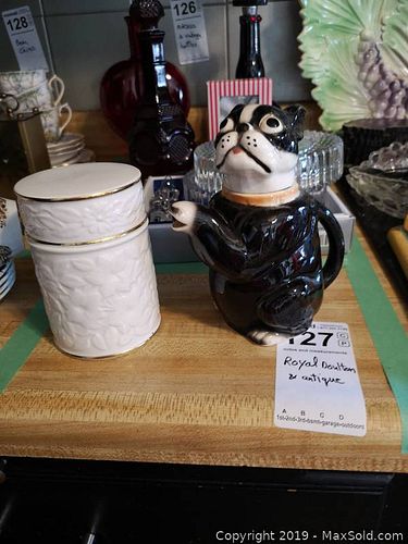 Lot #0127 (1 of 5)