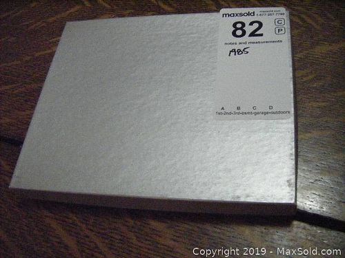 Lot #0082 (1 of 11)