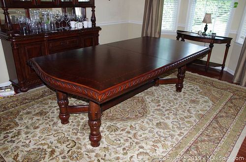 Lot #0673 (1 of 4)