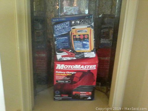 Lot #0012 (1 of 3)