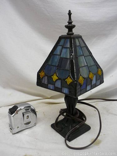 Lot #0117 (1 of 4)