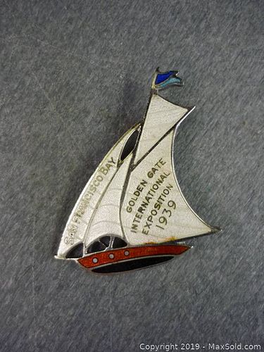 Lot #0065 (1 of 4)