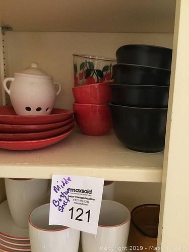 Lot #0121 (1 of 5)