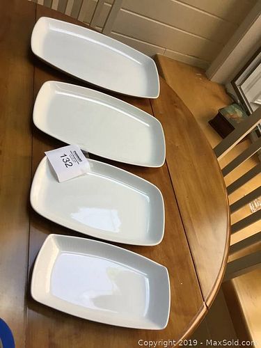 Lot #0132 (1 of 4)