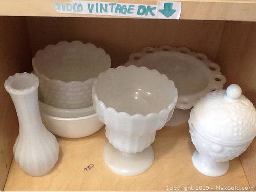 Lot #0439 (1 of 6)