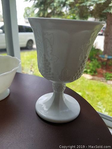 Lot #0213 (1 of 11)