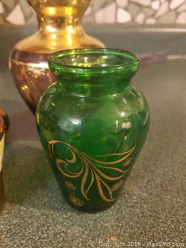 Lot #0233 (1 of 5)