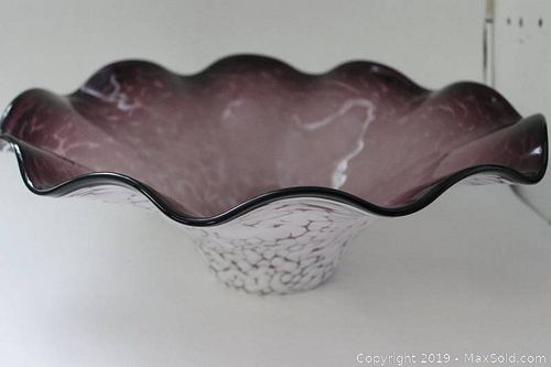 Lot #0019 (1 of 2)