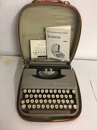 Lot #0004 (1 of 4)