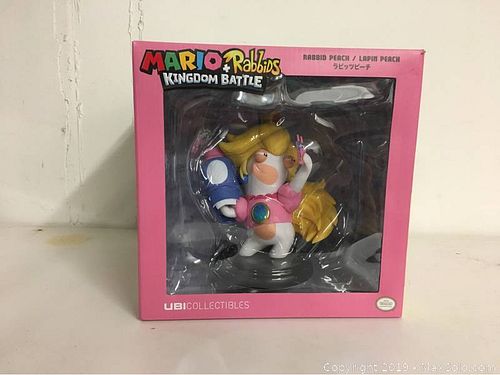 Lot #0011 (1 of 4)