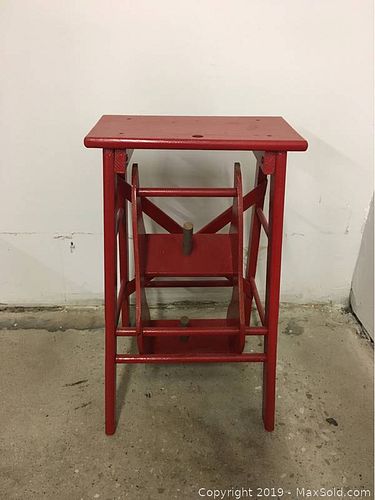 Lot #0034 (1 of 2)