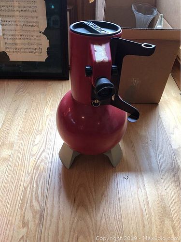 Lot #0045 (1 of 5)