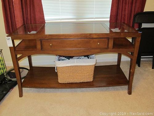Lot #0147 (1 of 11)