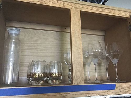 Lot #0870 (1 of 8)