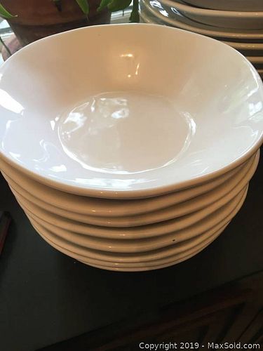 Lot #0009 (1 of 6)