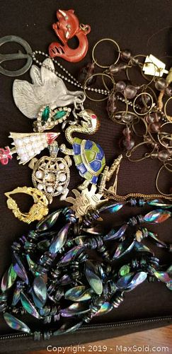 Lot #0032 (1 of 1)