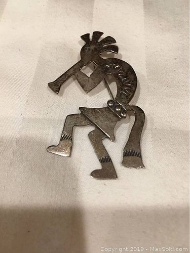 Lot #0071 (1 of 5)