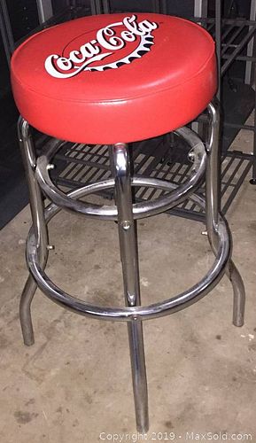 Lot #0110 (1 of 3)