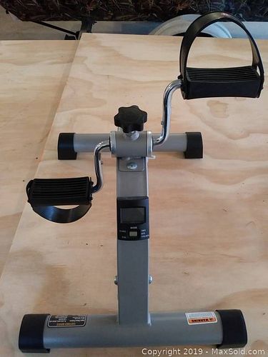 Lot #0037 (1 of 1)