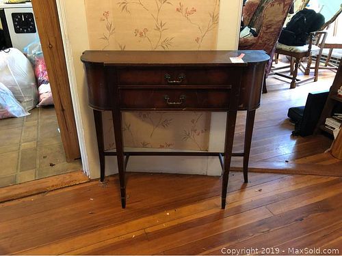 Lot #0036 (1 of 19)